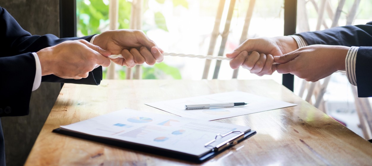 CIO vs CTO: Who’s Really Driving Innovation in the Digital Age?
